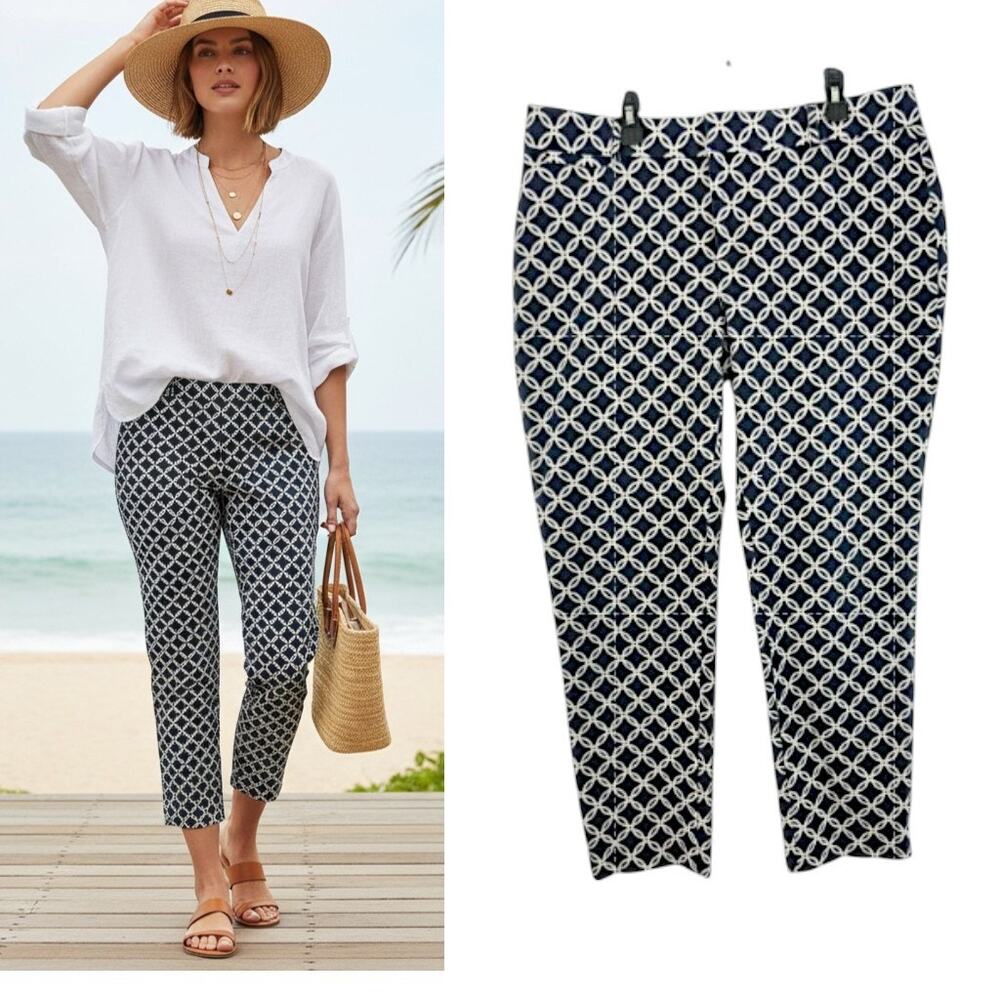 Crown & Ivy Navy Blue Geometric Chain Link Cropped Ankle Pants 12
